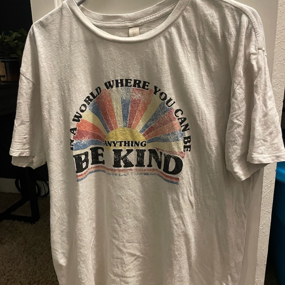 Graphic tee